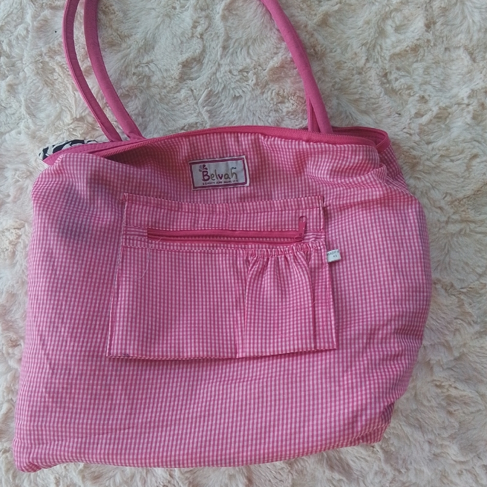 Belvah Black and White Tote with Pink Handles - Picture 3 of 5